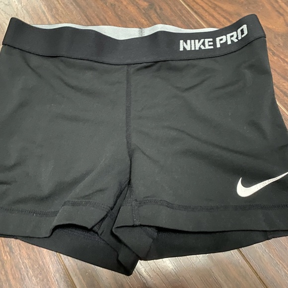 nike pro 3 compression shorts